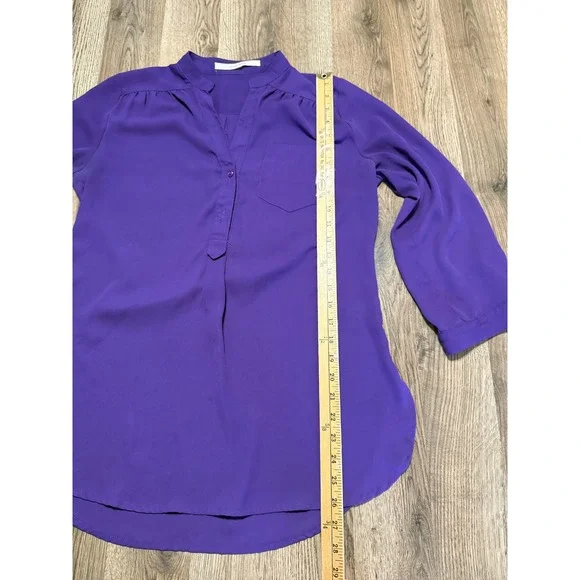 41 Hawthorn Purple Split Neck Button Front 3/4 Sleeve Blouse Size Medium - Picture 8 of 11